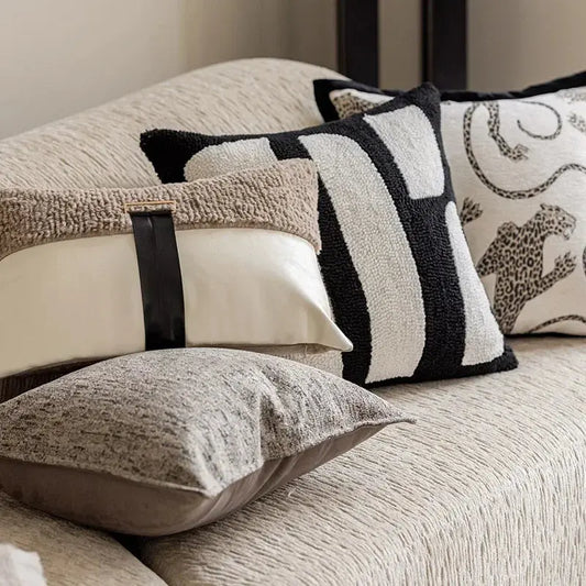 Jacquard Kuddfodral med Broderi – Unik Design 30×50 / 45×45 | Velinoro Velinoro