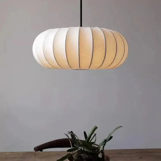 Nordisk Silkeslampa – Minimalistisk LED Takpendel | Velinoro Velinoro